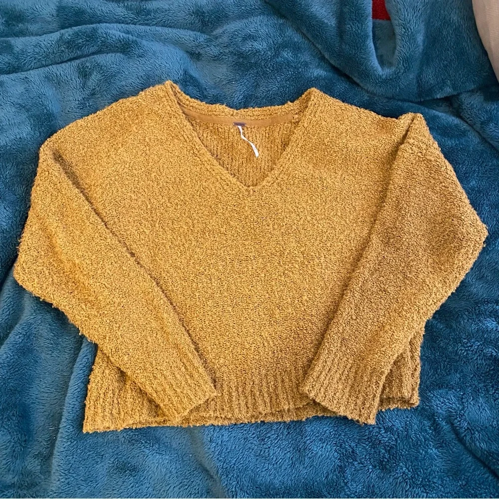 Free People mustard sweater - Picture 2 of 4